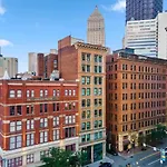 City Living Budget Friendly 1Bd Walk To Stadiums