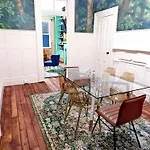 4 Bed Northside Home - Amazing Location
