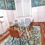 4 Bed Northside Home - Amazing Location