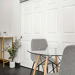 Cozysuites Modern 1Br In Downtown Pitts 13