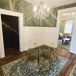 4 Bed Northside Home - Amazing Location