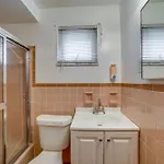 Pittsburgh Vacation Rental 3 Mi To Downtown!