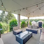 Pittsburgh Vacation Rental 3 Mi To Downtown!