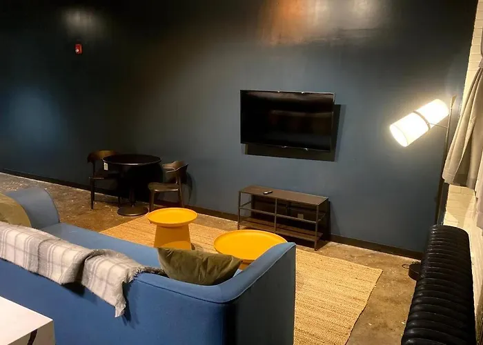 3E-*New* Apt -5 Min From Downtown, 3E, Sleeps 6