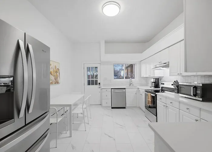 Bloomfield/Shadyside @F Quiet And Stylish Private Bedroom With Shared Bathroom