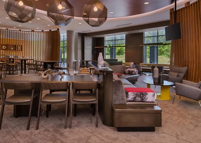 Springhill Suites Pittsburgh Southside Works