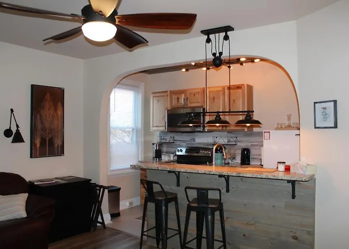 Grandview Studio Apartment Apt 3