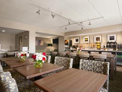 Courtyard By Marriott Center 4*