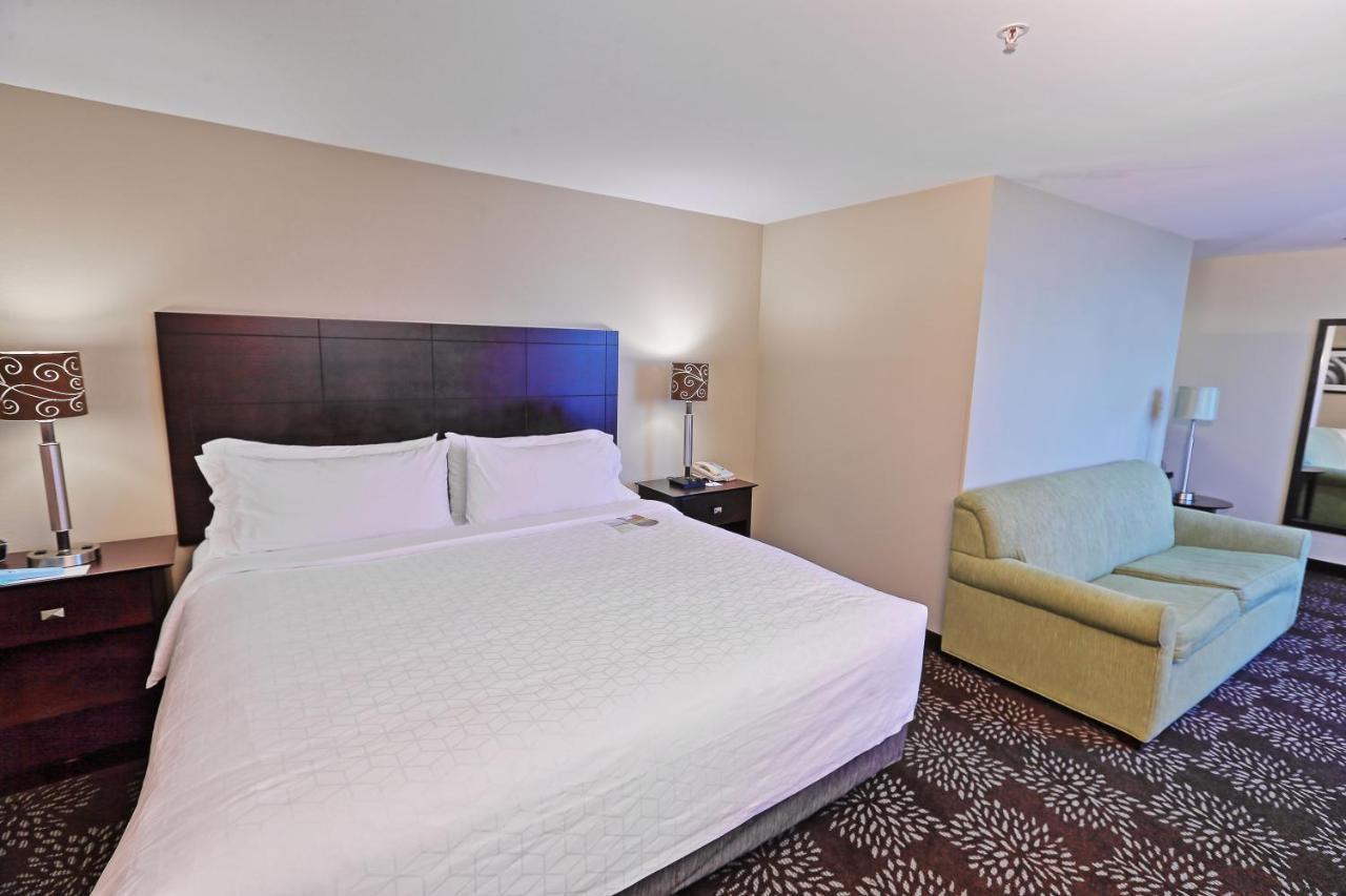 Hotel Express West - Greentree, An Ihg