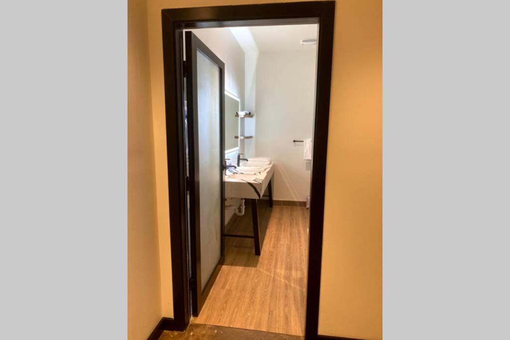 3e-*renovated* 5 Min To Upmc Shadyside, Sleeps 6 * Pittsburgh