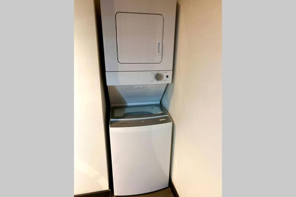 3e-spacious 2 Bedroom In Oakland, Sleeps 8