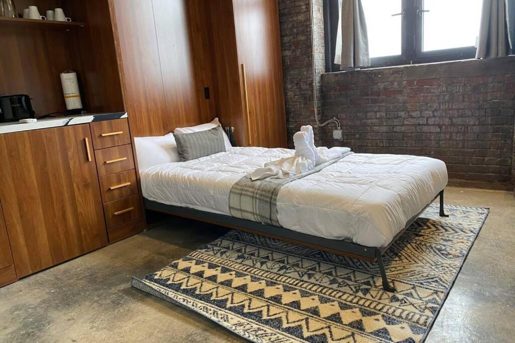Apartment 3e-cozy! Micro Apartment! In Oakland, Sleeps 1 *