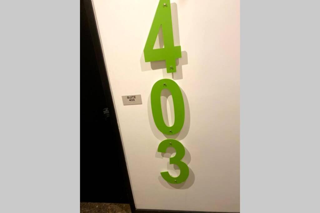 3e-*new* -5 Min From Downtown, Sleeps 4 Apartment Pittsburgh
