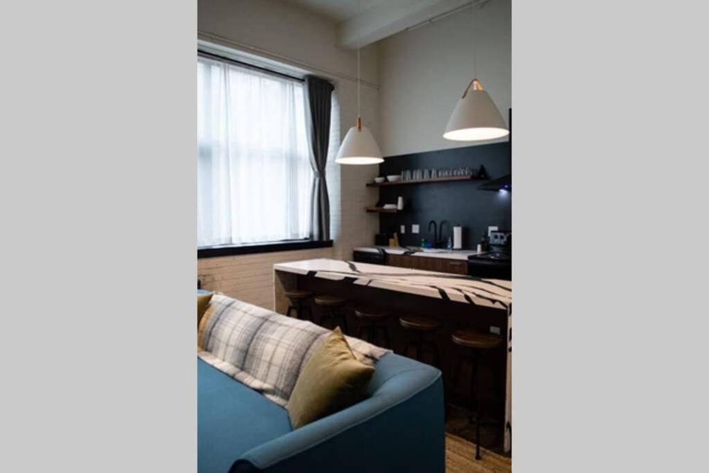 3e - *renovated* 3 Min To Hillman Cancer Center Sleeps 6
