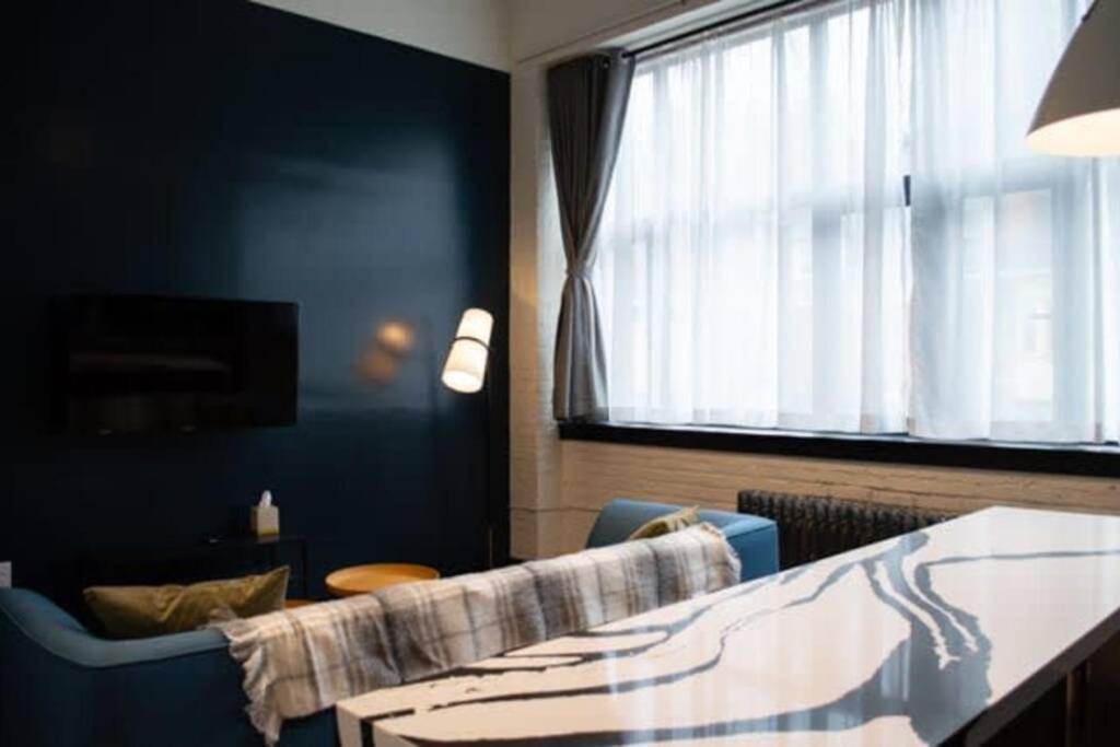 3e - *renovated* 3 Min To Hillman Cancer Center Sleeps 6 Pittsburgh
