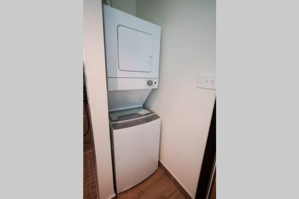 3e - *renovated* 3 Min To Hillman Cancer Center Sleeps 6 * Pittsburgh