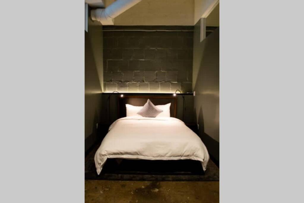 Apartment 3e - *renovated* 3 Min To Hillman Cancer Center Sleeps 6