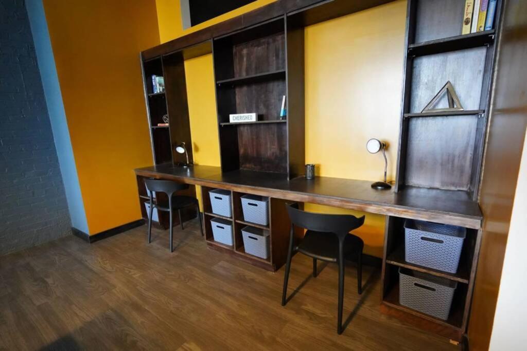 3e *new* Huge! Spacious 3 Bedroom In Oakland That Sleeps 12! Apartment *