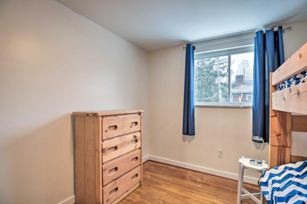 Townhome About 5 Miles To Market Square