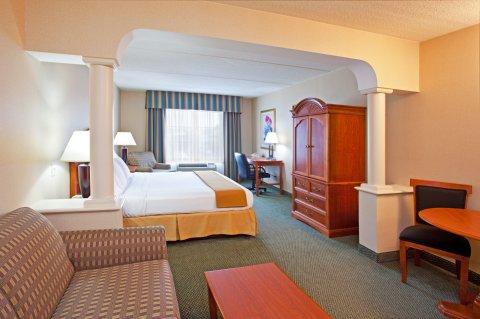 Express & Pittsburgh-south Side By Ihg Hotel