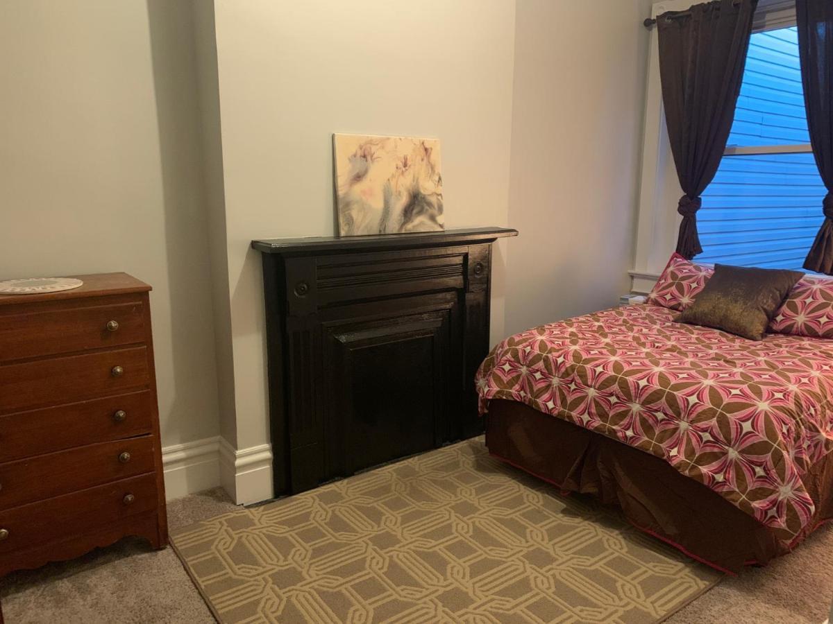 Northside Victorian Bed & Bagels Bed & Breakfast