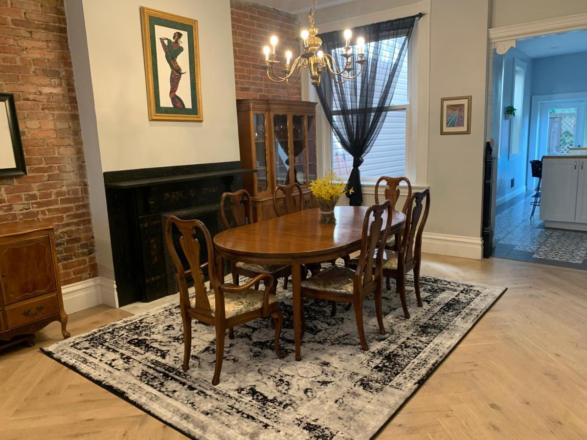 Northside Victorian Bed & Bagels *