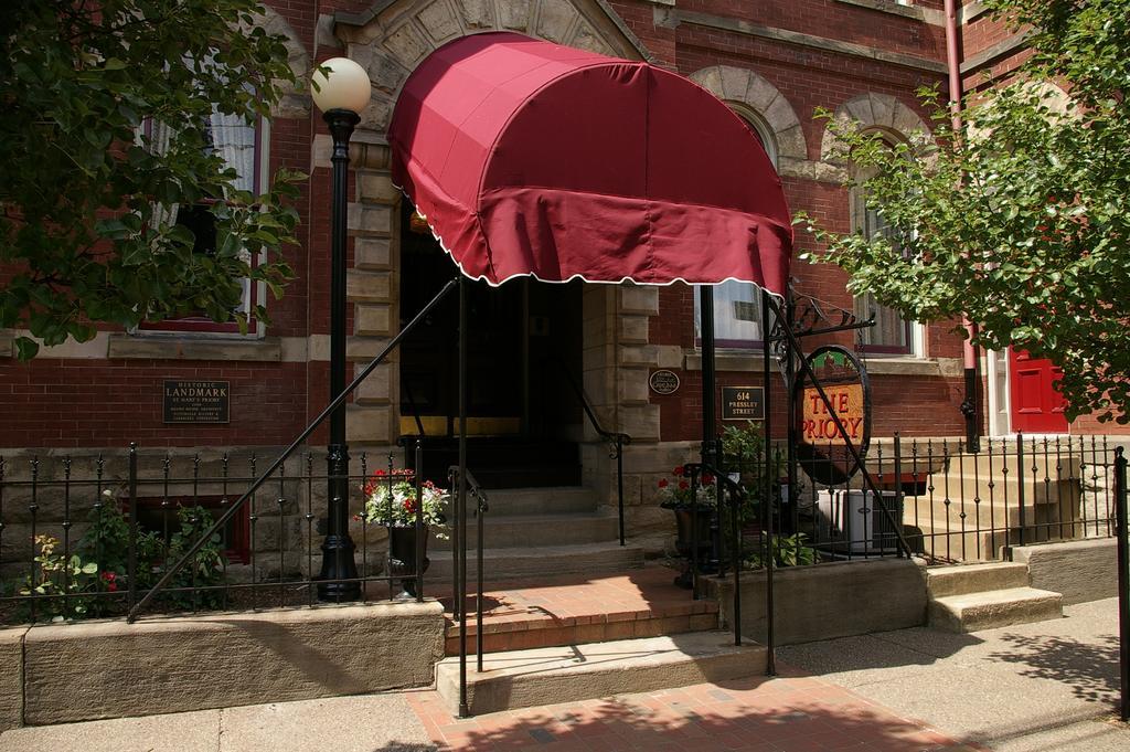 Hotel The Priory Pittsburgh
