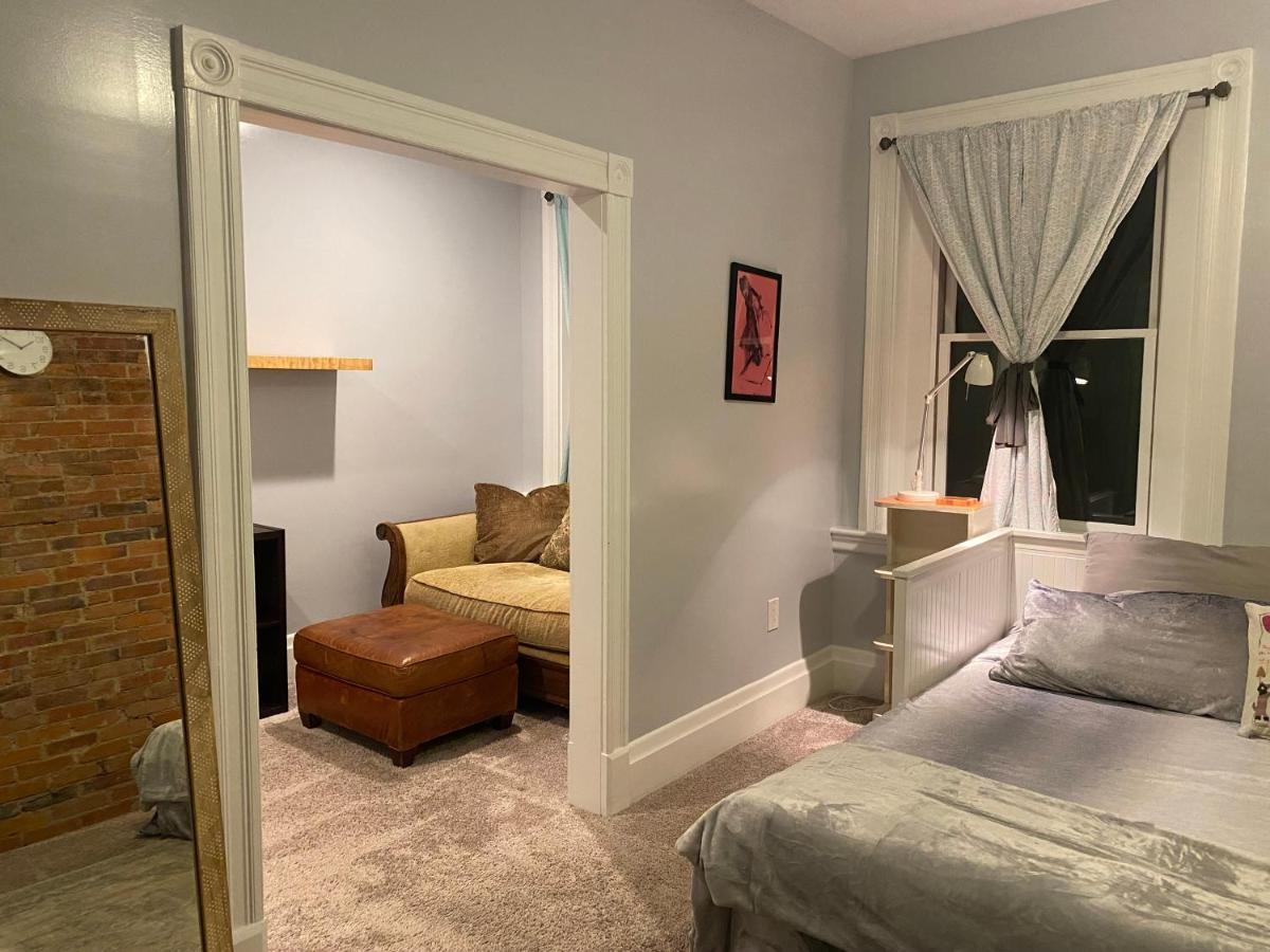 Northside Victorian Bed & Bagels *