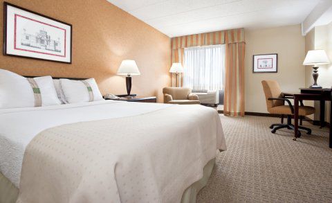 Courtyard By Marriott Center Pittsburgh