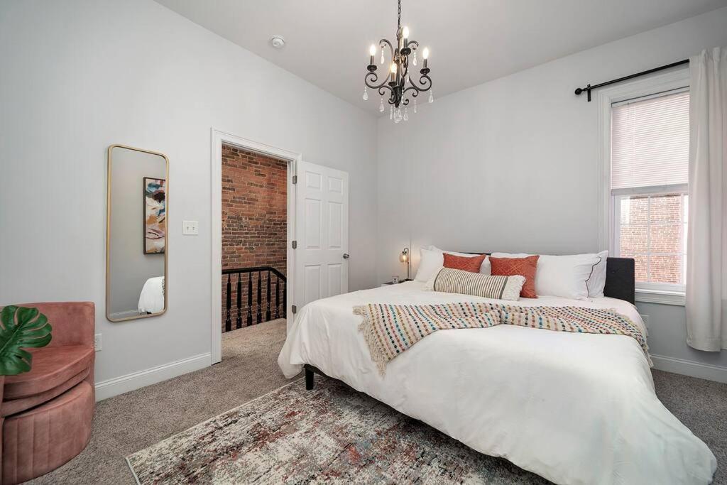 Cozy With King Beds - Short Drive To * Pittsburgh