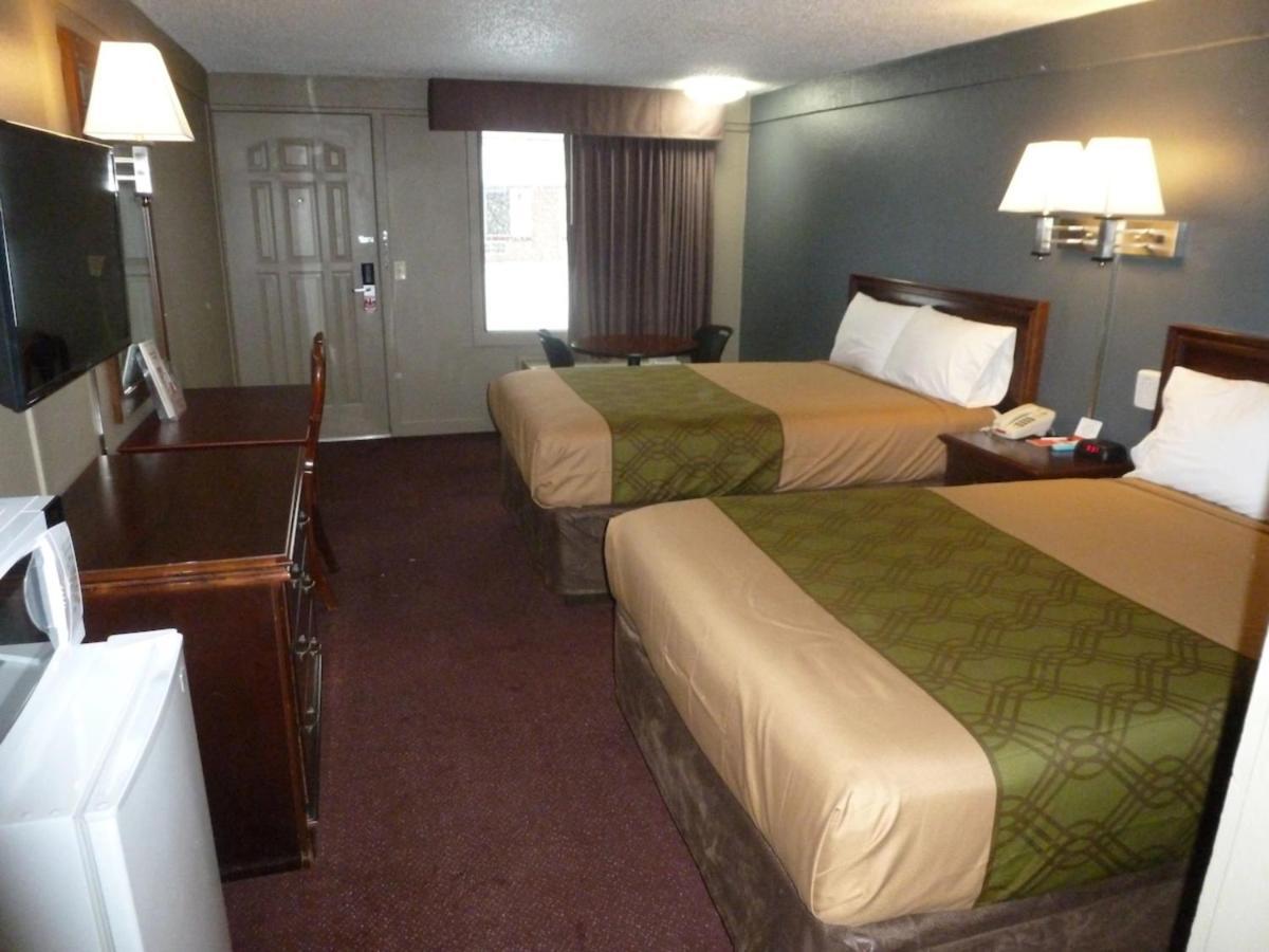 Econo I-79 Lodge