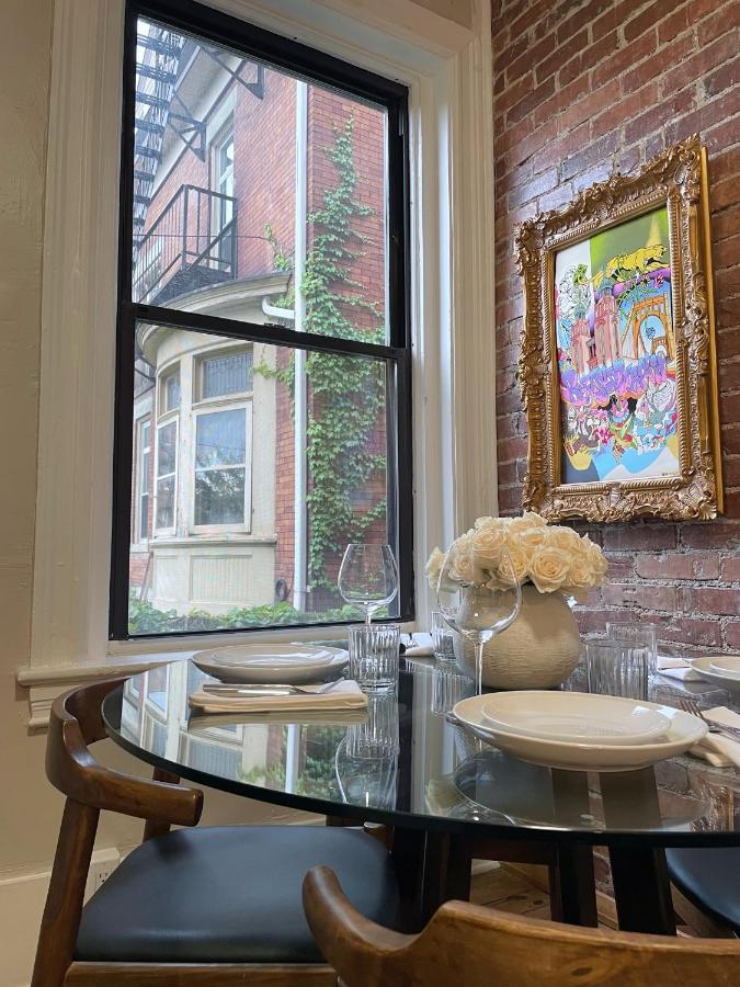 The Warhola Bloomfield By Luxe Pgh Apartment