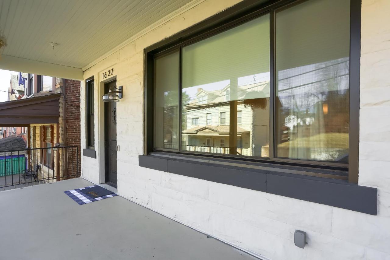 Newly Renovated Victorian Gem Perfect Space For Family Vacations!