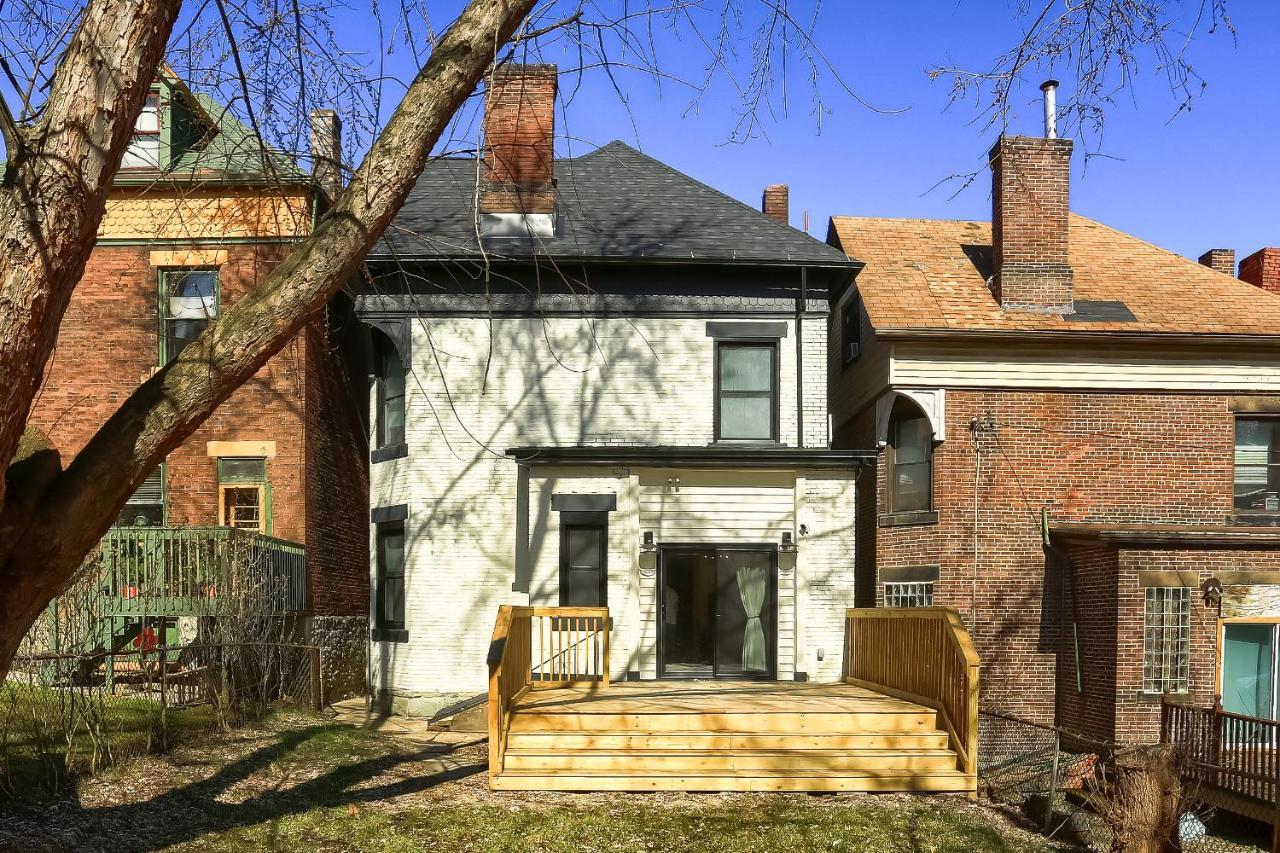Holiday home Newly Renovated Victorian Gem Perfect Space For Family Vacations! Pittsburgh