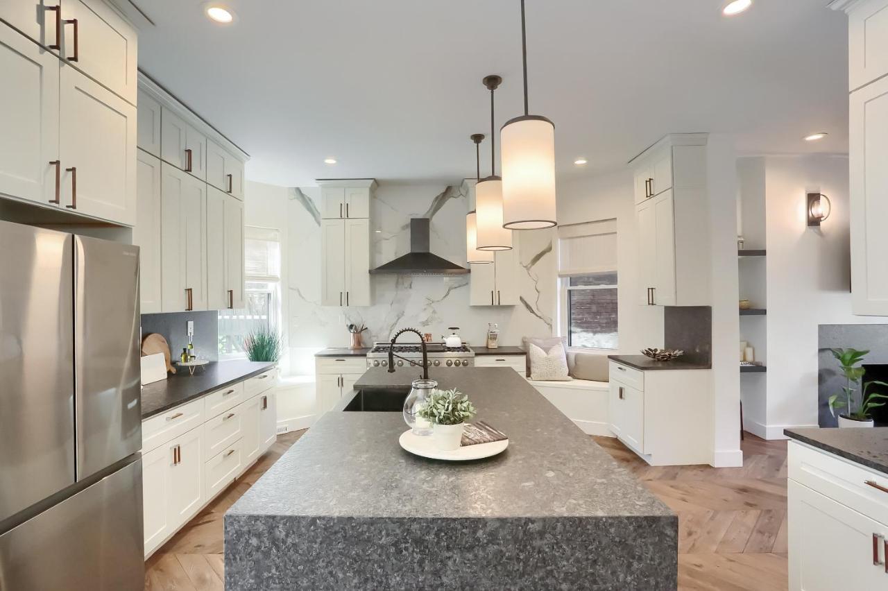 Newly Renovated Victorian Gem Perfect Space For Family Vacations! * Pittsburgh