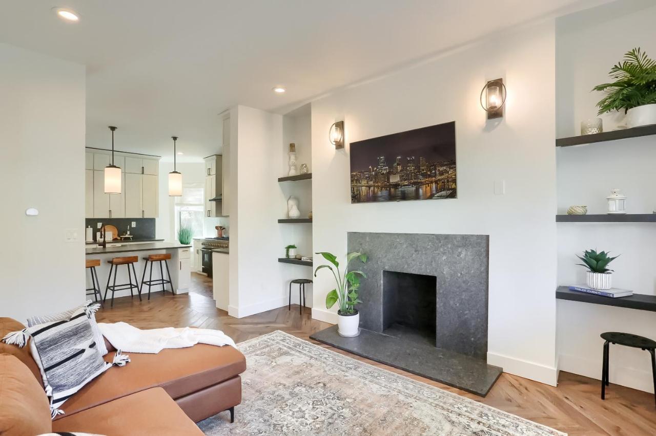 Newly Renovated Victorian Gem Perfect Space For Family Vacations! Pittsburgh