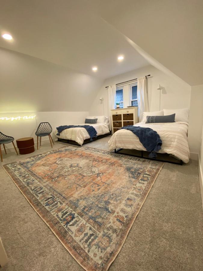 Newly Renovated Victorian Gem Perfect Space For Family Vacations! * Pittsburgh