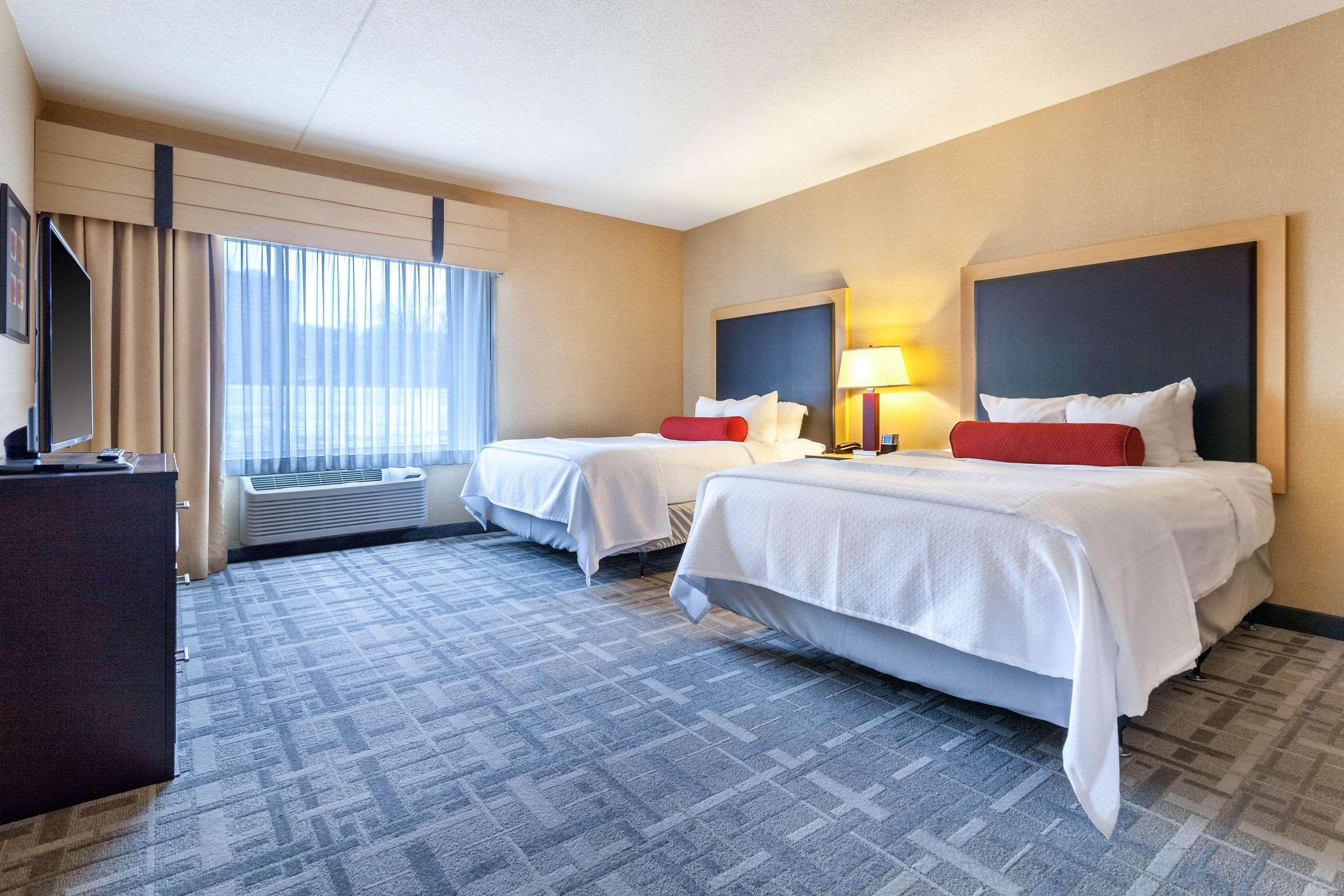 Cambria - Downtown 4*