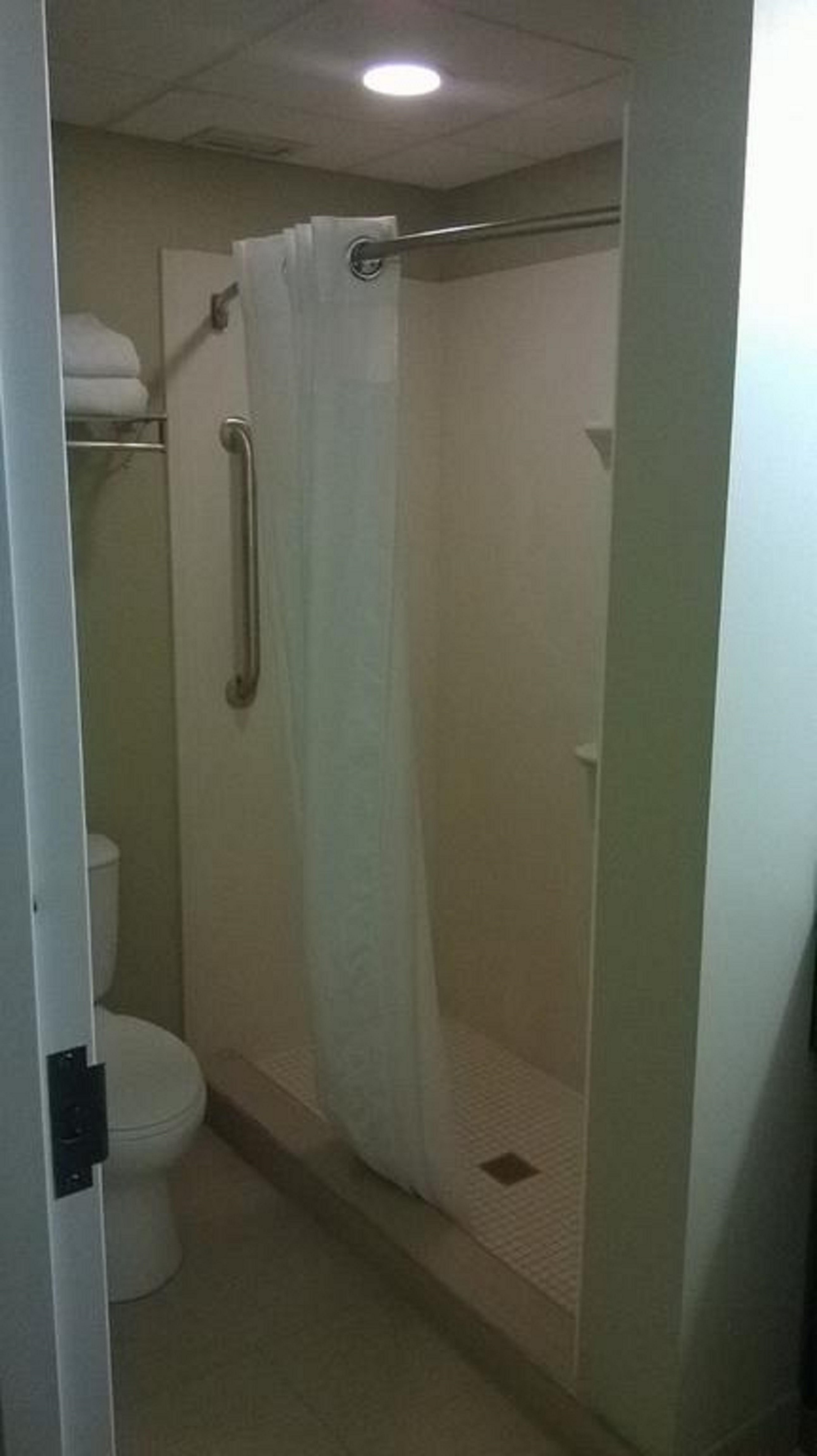 Express West - Greentree, An Ihg Hotel