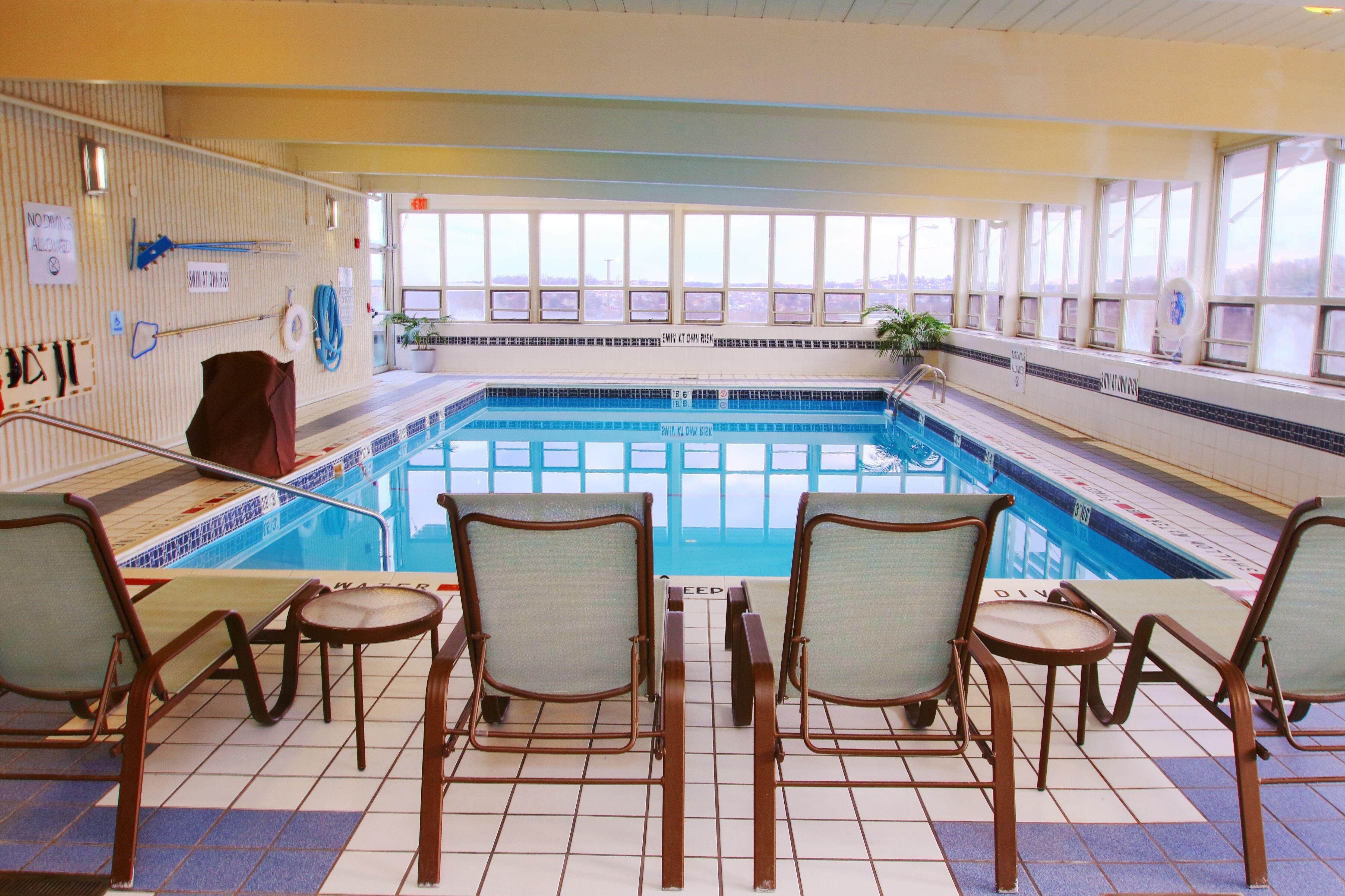 Express West - Greentree, An Ihg Hotel