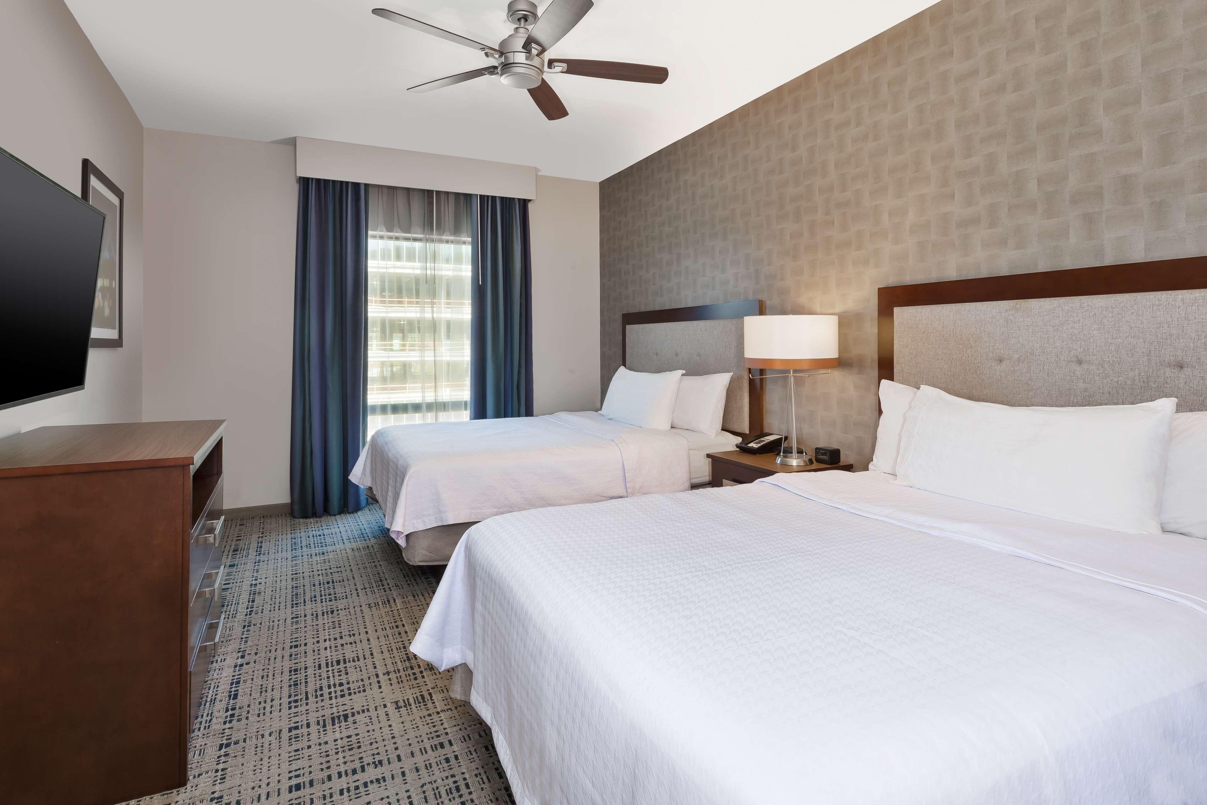 Hotel Homewood By Hilton Downtown 3*