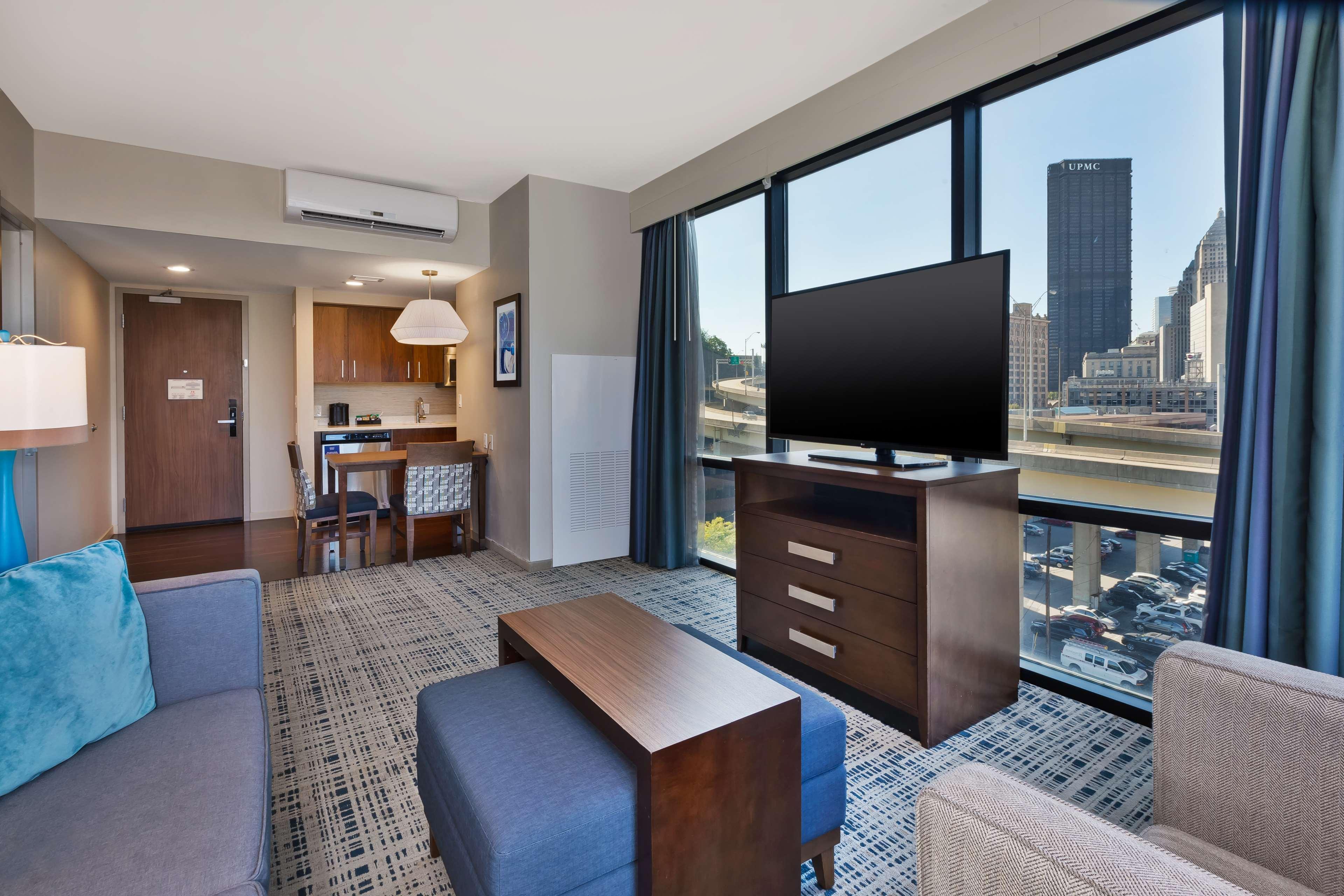 Hotel Homewood By Hilton Downtown 3*