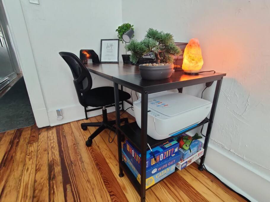 Apartment Lovely 2br W Office Space - King Bed & Alexa *