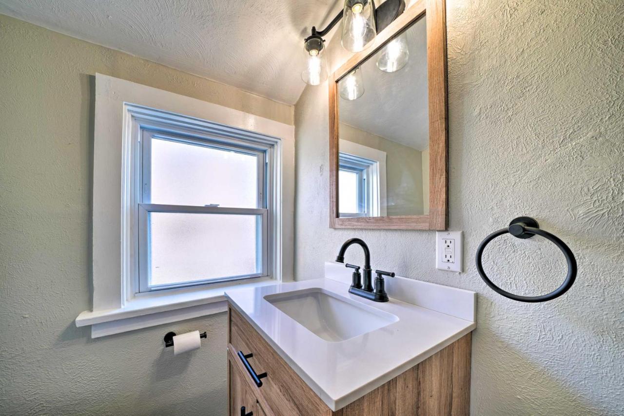 Bright Apt, Walk To Grandview Ave! Apartment