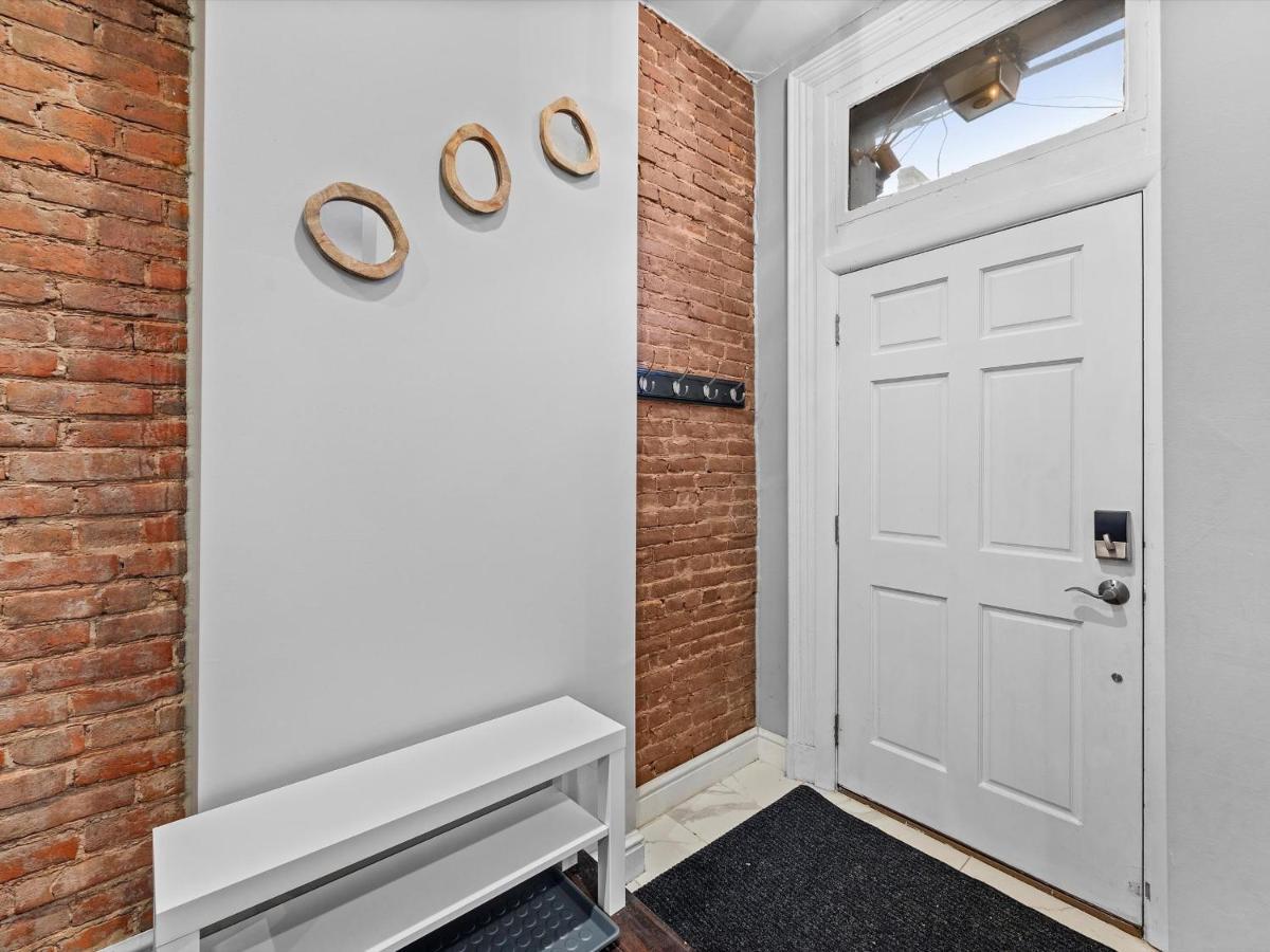 Stylish 4 Bedroom Loft Home, North Shore, Skyline View Close To Nhl, Nfl Casa de férias