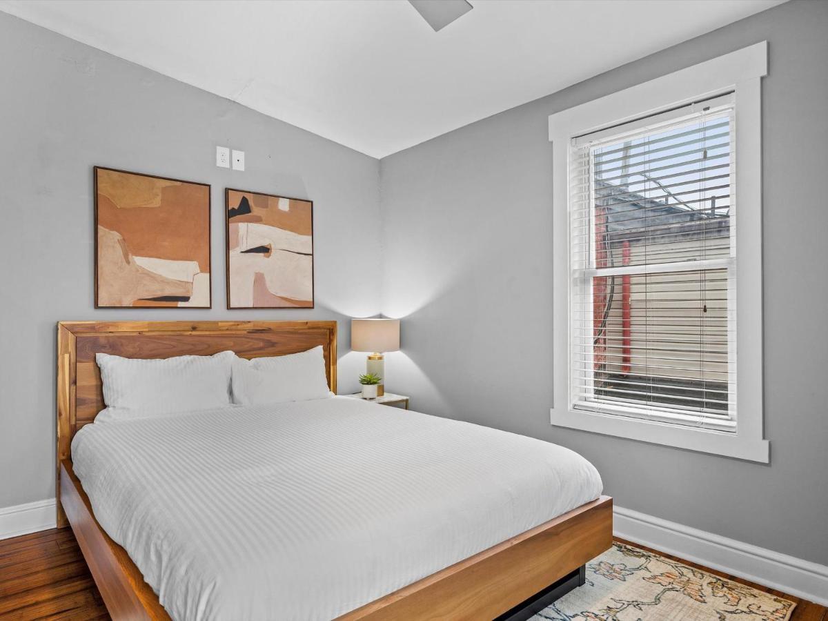 Casa de férias Stylish 4 Bedroom Loft Home, North Shore, Skyline View Close To Nhl, Nfl *