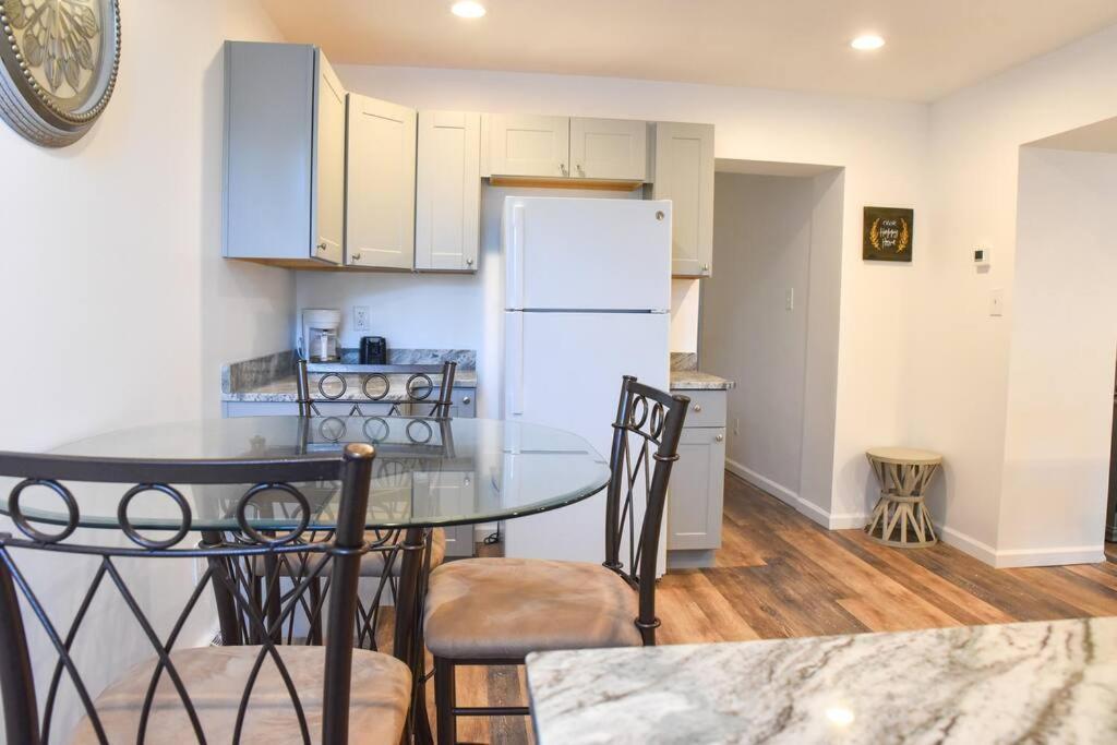 Apartment Perfect Mount Washington Walkable W Parking *