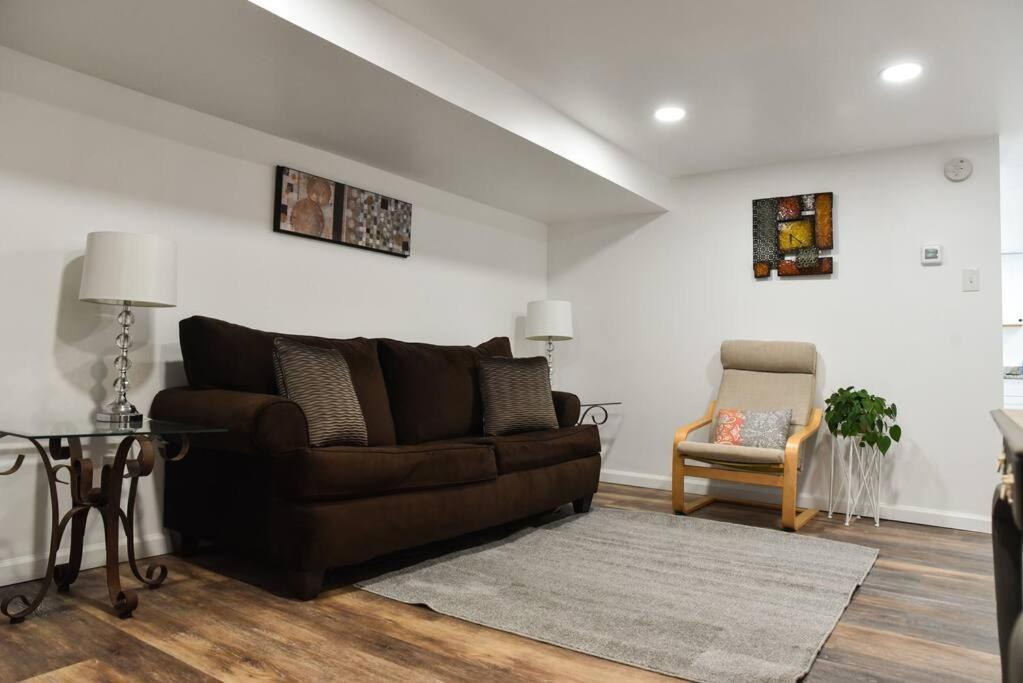 Apartment Cozy Mount Washington With Parking-sleeps 4 *