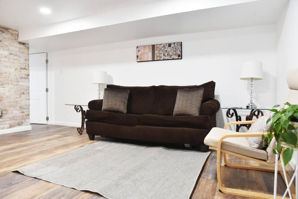 Cozy Mount Washington With Parking-sleeps 4 Apartment Pittsburgh