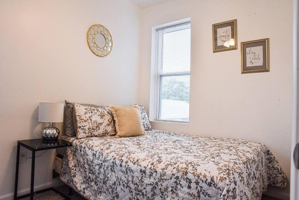 Beautiful Home-walkable Area W Parking Pittsburgh